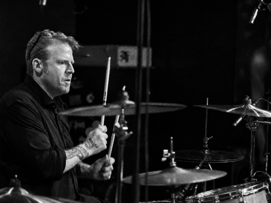Live – Karl